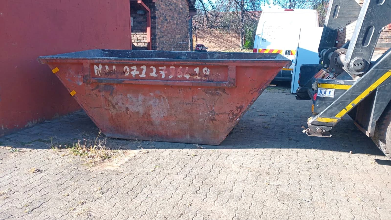 Nkageng Waste 8m³ skip placed at a residential property